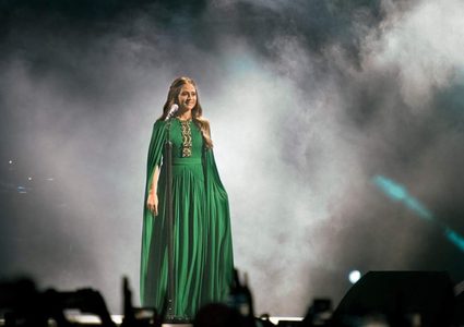 جوليا بطرس تتعرض لانتقادات حادة