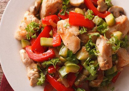 دجاج سترفراي بالفلفل الأحمر للرجيم