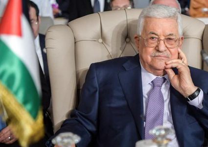 الرئيس يصل القاهرة للمشاركة في الاجتماع "الطارئ" لوزراء الخارجية