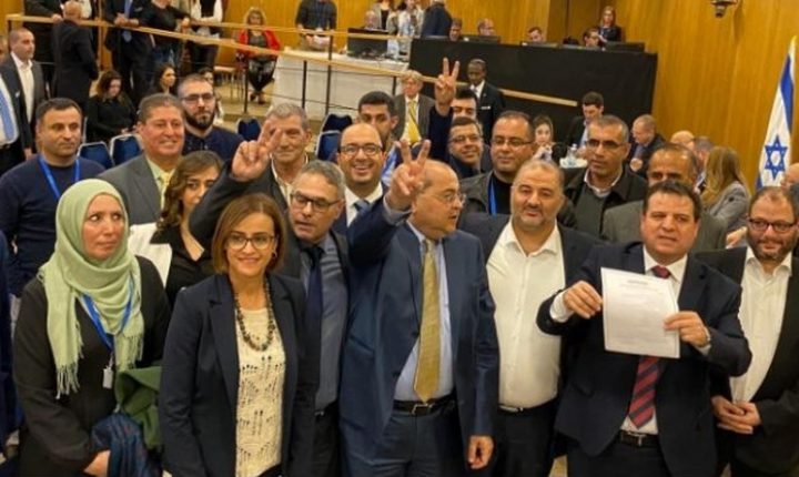 الحملة الانتخابية للقائمة المشتركة تحمل شعار: لا لـ"صفقة القرن"