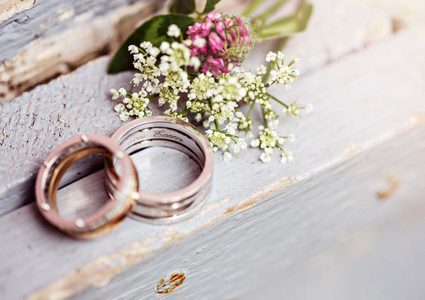 دراسة: الانترنت يساعد على سعادة الأزواج ودوام فترة الزواج