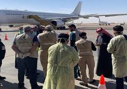 عودة 10 طلاب سعوديين إلى وطنهم من ووهان الصينية