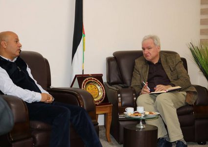 أبو هولي وشمالي يؤكدان على استمرار "الأونروا" في تقديم خدماتها