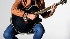 مهدي بكّوش يطلق أغنية صار الغرام