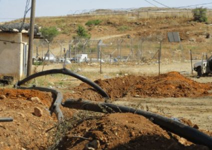 قوات الاحتلال تدمر خطوط مياه في الأغوار الشمالية