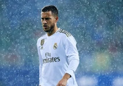 زيدان يسابق الزمن لتجهيز  هازارد لمباراة السيتي