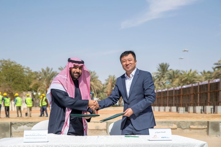 السعودية تدشن "المدينة الإعلامية" بثلاث اتفاقيات ومذكرة تفاهم