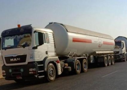 ادخال 26 شاحنة غاز الطهي لقطاع غزة