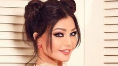 حيوان غريب يقتحم غرفة هيفا وهبي في المكسيك