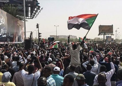 الخرطوم..وقفة احتجاجية رفضا للقاء البرهان ونتنياهو