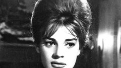 ما لا تعرفه عن الفنانة نادية لطفي