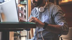 أهم النصائح لجلوس صحي خلال فترات العمل الطويلة