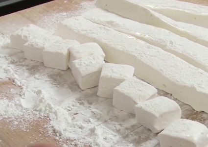 أشهر أنواع الحلويات في العالم حلوى #النبلاء أو #المارشميلو