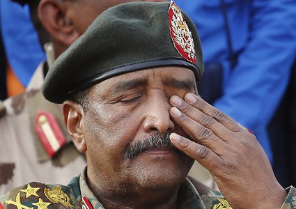 دعوى قضائية ضد البرهان ومليون توقيع سوداني ضد التطبيع