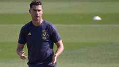رونالدو يحتفل بعيد ميلاده الـ35