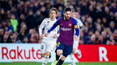 صفقة إنجليزية تشعل الصراع بين ريال مدريد وبرشلونة