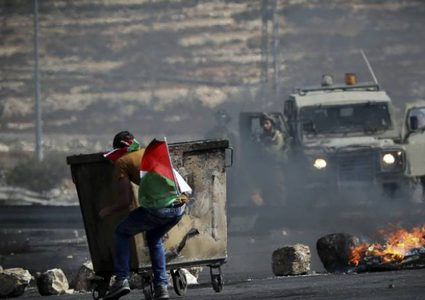 إصابات واعتقالات خلال مواجهات مع الاحتلال