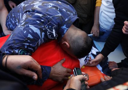 قلقيلية تشيع جثمان الشهيد طارق بدوان