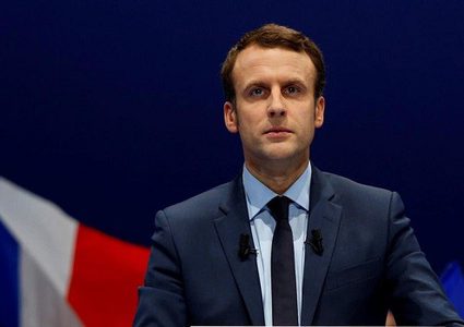 ماكرون يدعو لعقد حوار مع روسيا بشأن الأمن الدولي
