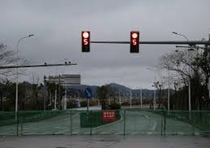 السلطات الصينية تعزل مدينة جديدة