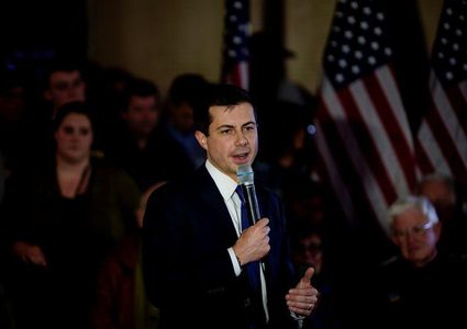 إعلان فوز بوتدجدج بانتخابات أيوا التمهيدية