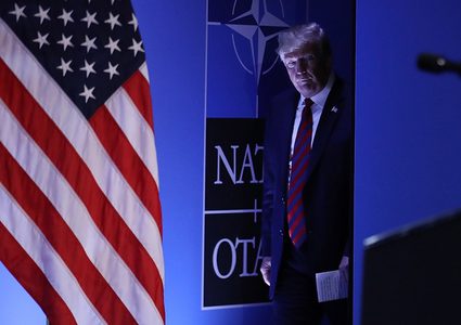 ترامب يُقيل سفير واشنطن لدى الاتحاد الأوروبي