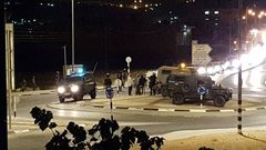 مستوطنون يهاجمون مركبات المواطنين بالحجارة قرب قرية النبي صالح