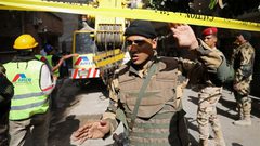 غموض يحيط بالعثور على جثث أسرة كاملة