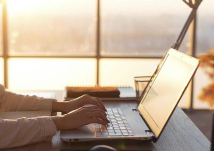 طرق التخلص من مشكلة التأخر الصباحي على العمل