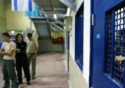 الحكم على فتى من الخليل بالسجن 24 شهرا وغرامة باهظة