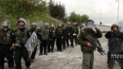 أريحا: قوات الاحتلال تعزز من تواجدها في شارع العوجا