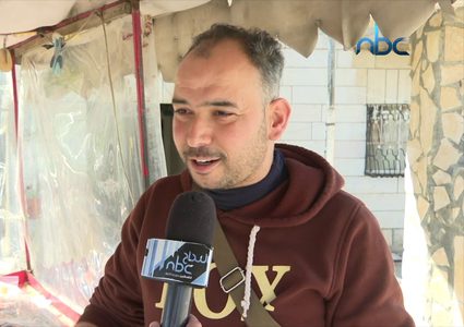 الشاب سمير النتشة...بائع حلوى القريوش الجزائرية في الخليل