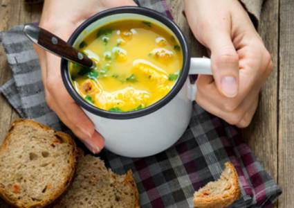 أطعمة تشعرك بالدفء دون زيادة الوزن.. تعرفوا عليها