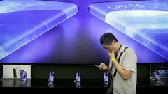 تطبيق لتحذير المستخدين من خطر التقاط كورونا