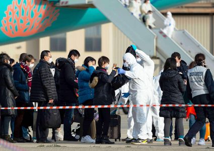 المستشار الطبي للحكومة الصينية يحدد موعد القضاء على الكورونا