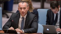 ملادينوف: خطة ترامب أدت إلى تزايد وتيرة العنف بشكل كبير