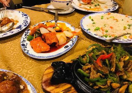 وجبة عشاء تصيب عائلة كاملة بالكورونا في الصين