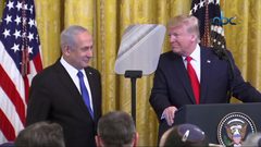 الغانم لم يجد سوى سلة المهملات مكانا لصفقة القرن