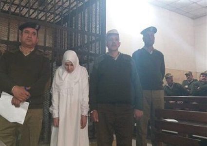 السجن 6 سنوات لجدة قتلت حفيدتها