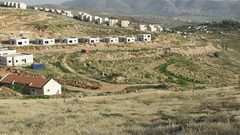 الكشف عن الطاقم المشكل لضم الضفة وغور الأردن