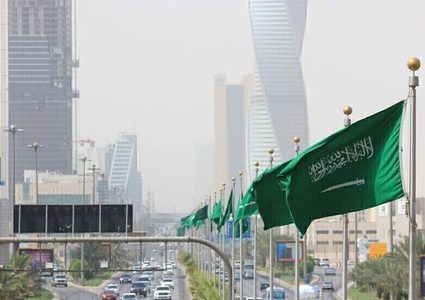 شاب يثير غضب السعوديين بمشهد "دموي"