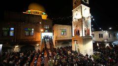 صور صلاة الفجر العظيم من مسجد النصر في البلدة القديمة