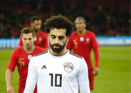 "فيفا" يمنح ليفربول حق منع محمد صلاح من المشاركة مع منتخب مصر
