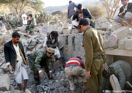 30 قتيلا بغارات للتحالف العربي على الحدود اليمنية السعودية