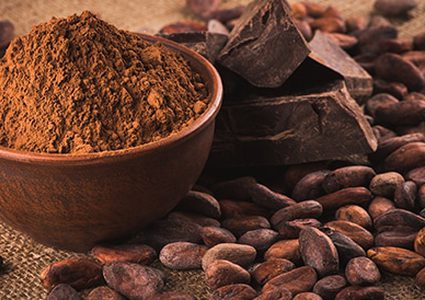 دراسة: الكاكاو يعزز قدرة كبار السن على المشي