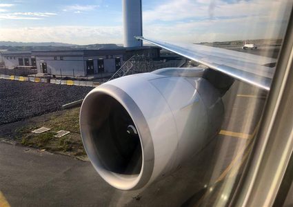 طائرة تركية تتعرض لحادث.. والركاب يغادرون "انزلاقا"