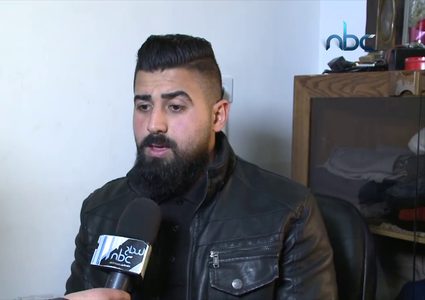 الصحفي يوسف الكرنز يواصل مسيرته رغم الإصابة