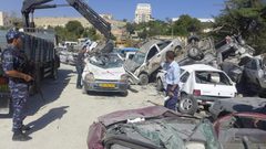 الشرطة تكشف عن اتلاف 31 مركبة غير قانونية بنابلس