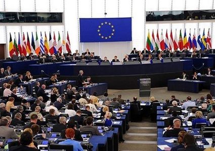 الفرا: دول أوروبا تؤكد حل القضية الفلسطينية حسب القوانين الدولية