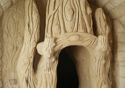 احمد عكوب...شاب من نابلس يبدع في صناعة المجسمات الفنية